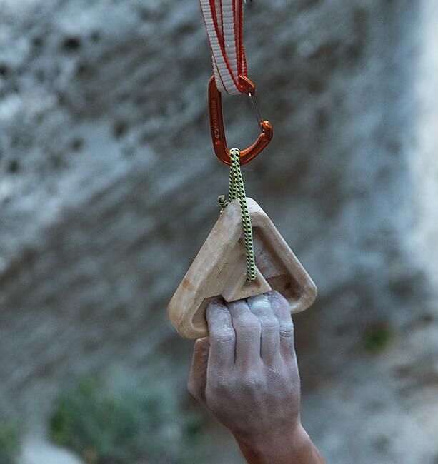 YY VERTICAL - AGRES MOBILE TRIANGLE