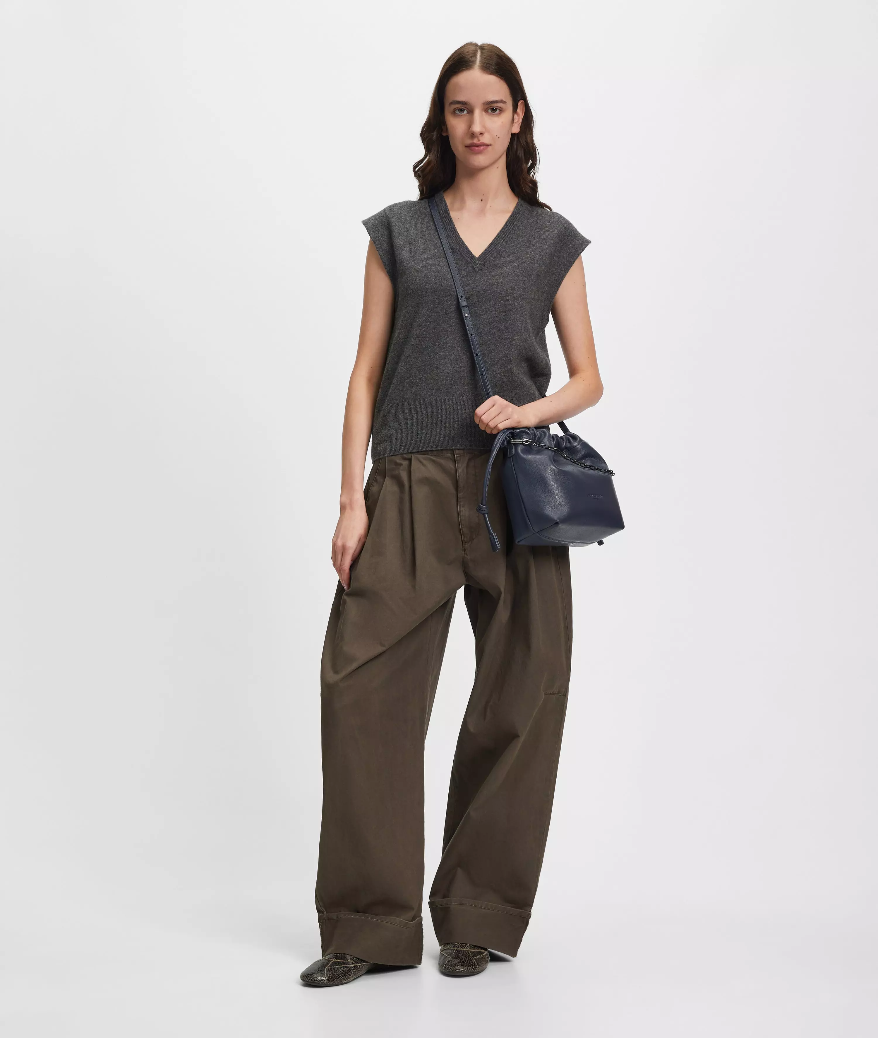 Lya II Hobo S Handy cowhide pouch bag