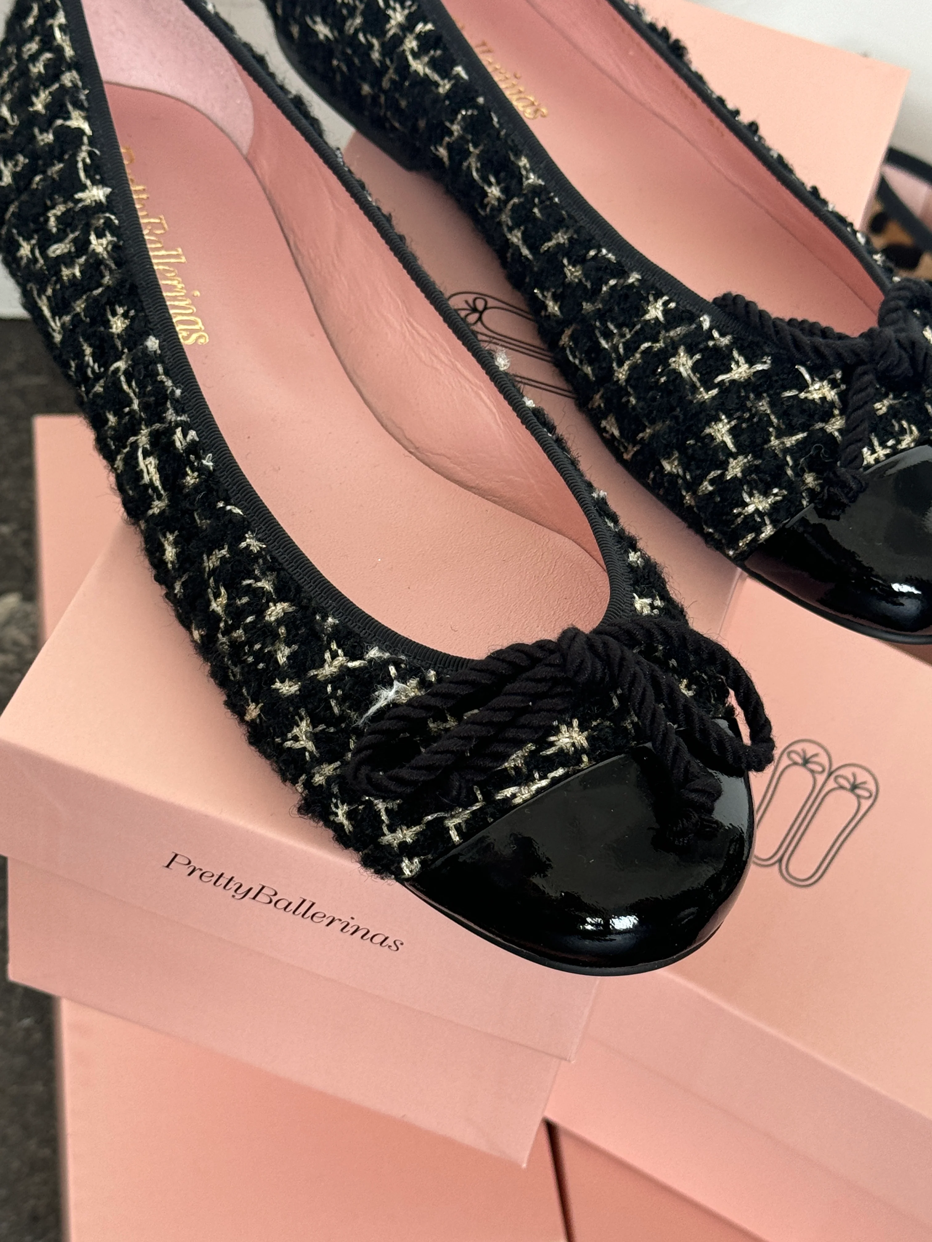 Pretty Ballerinas  Rosario boucle ballerina - sort/creme