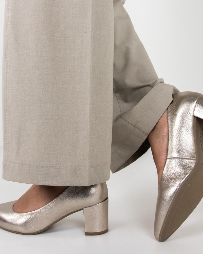 Gabor Pumps  - goud