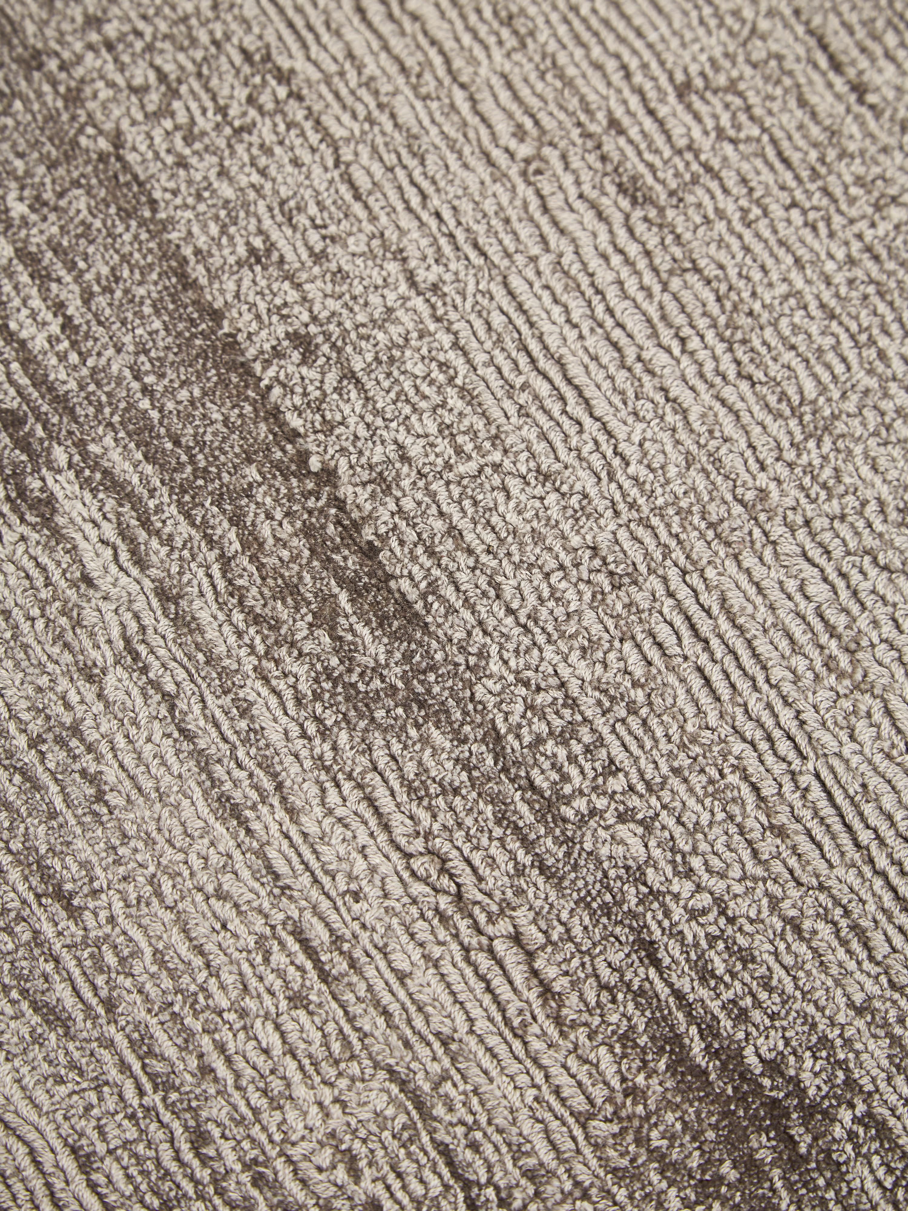Handgeweven viscose vloerkleed Jane