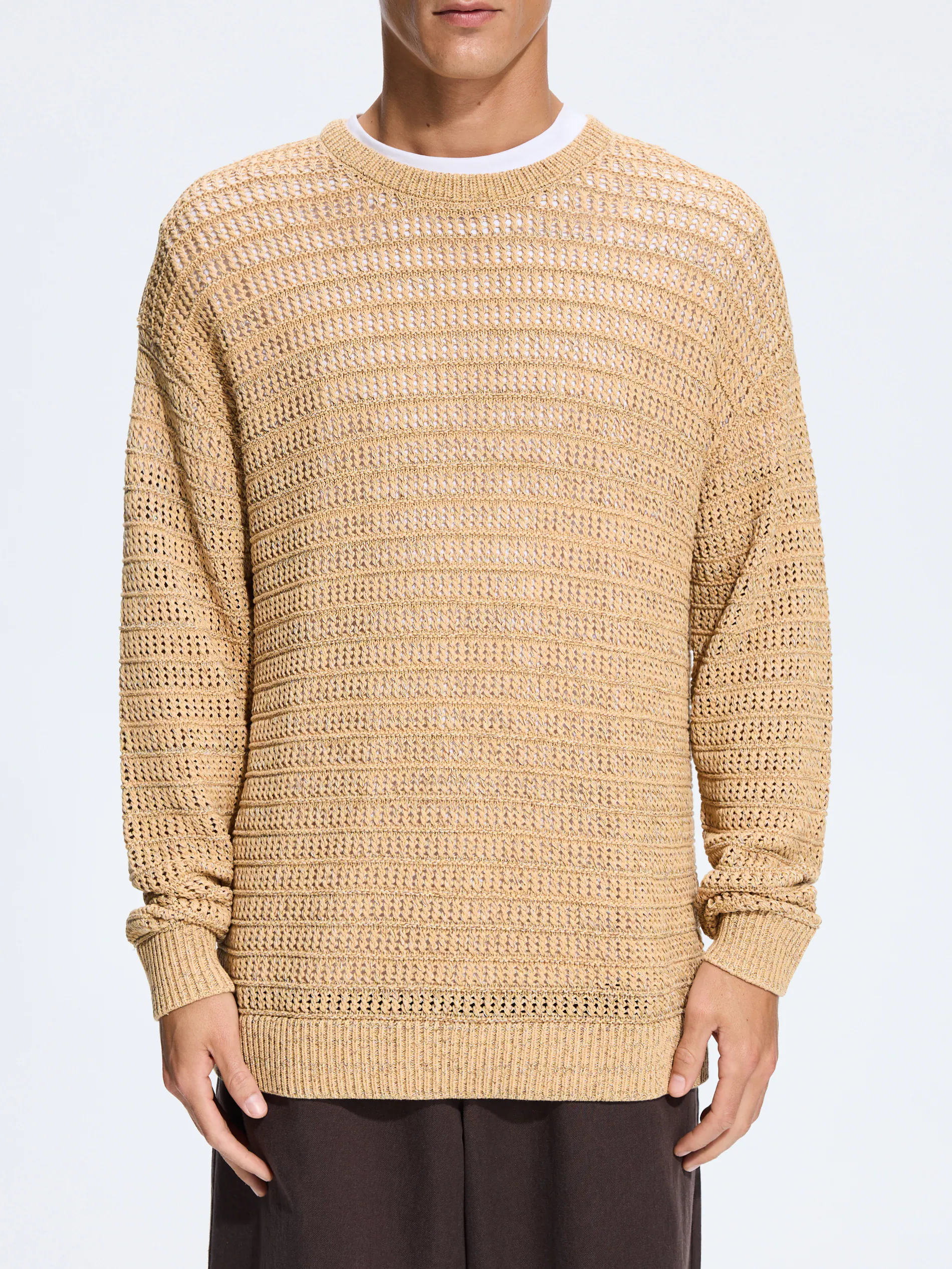 Pullover mit Lochmuster