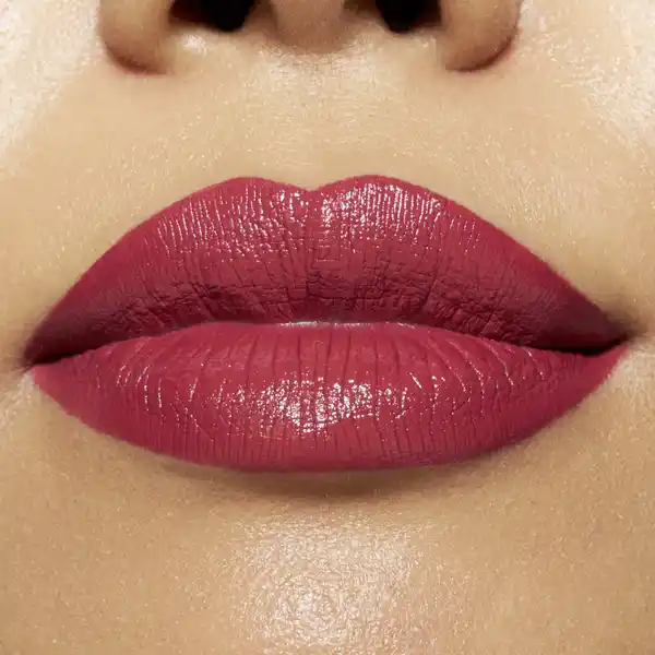 Shine Bomb Lip Lacquer 050 Feelin' Berry Special