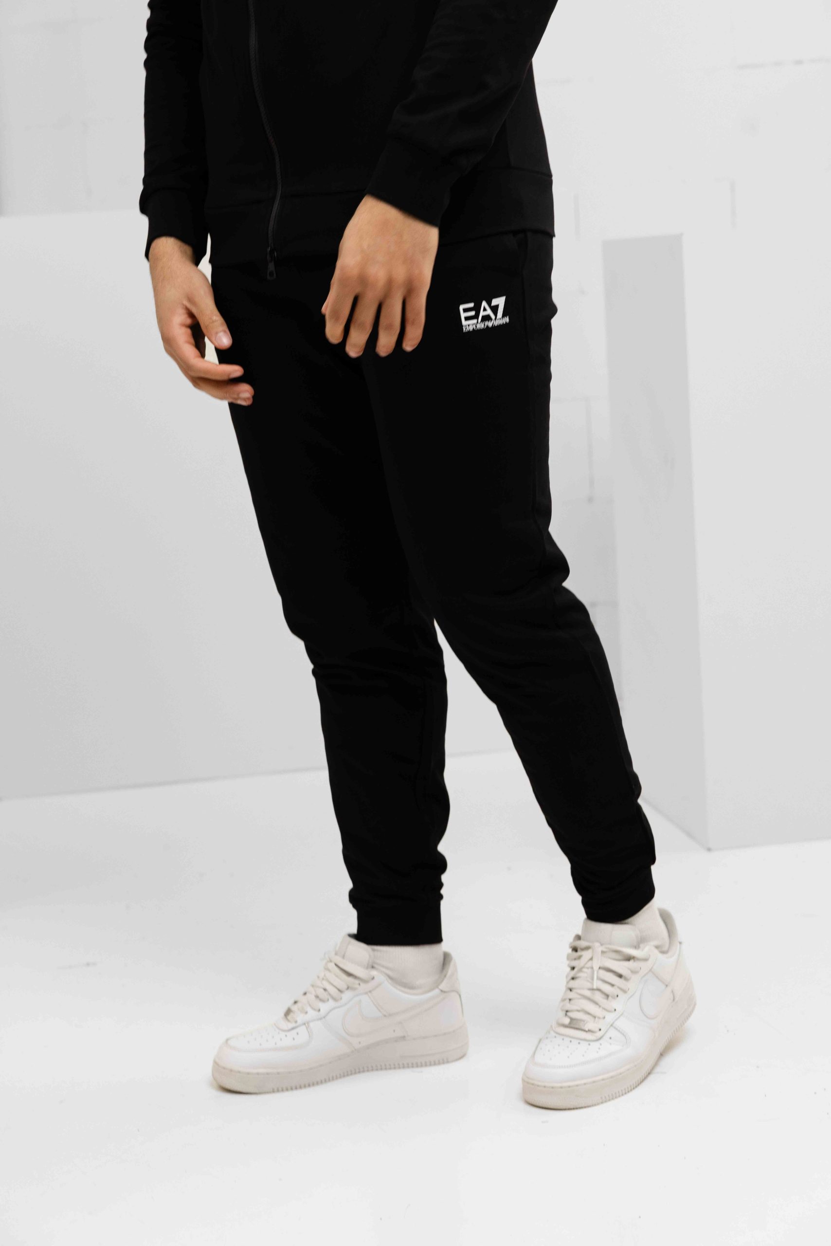 EA7 Emporio Armani 8NPV08 Trainingspak Heren Zwart