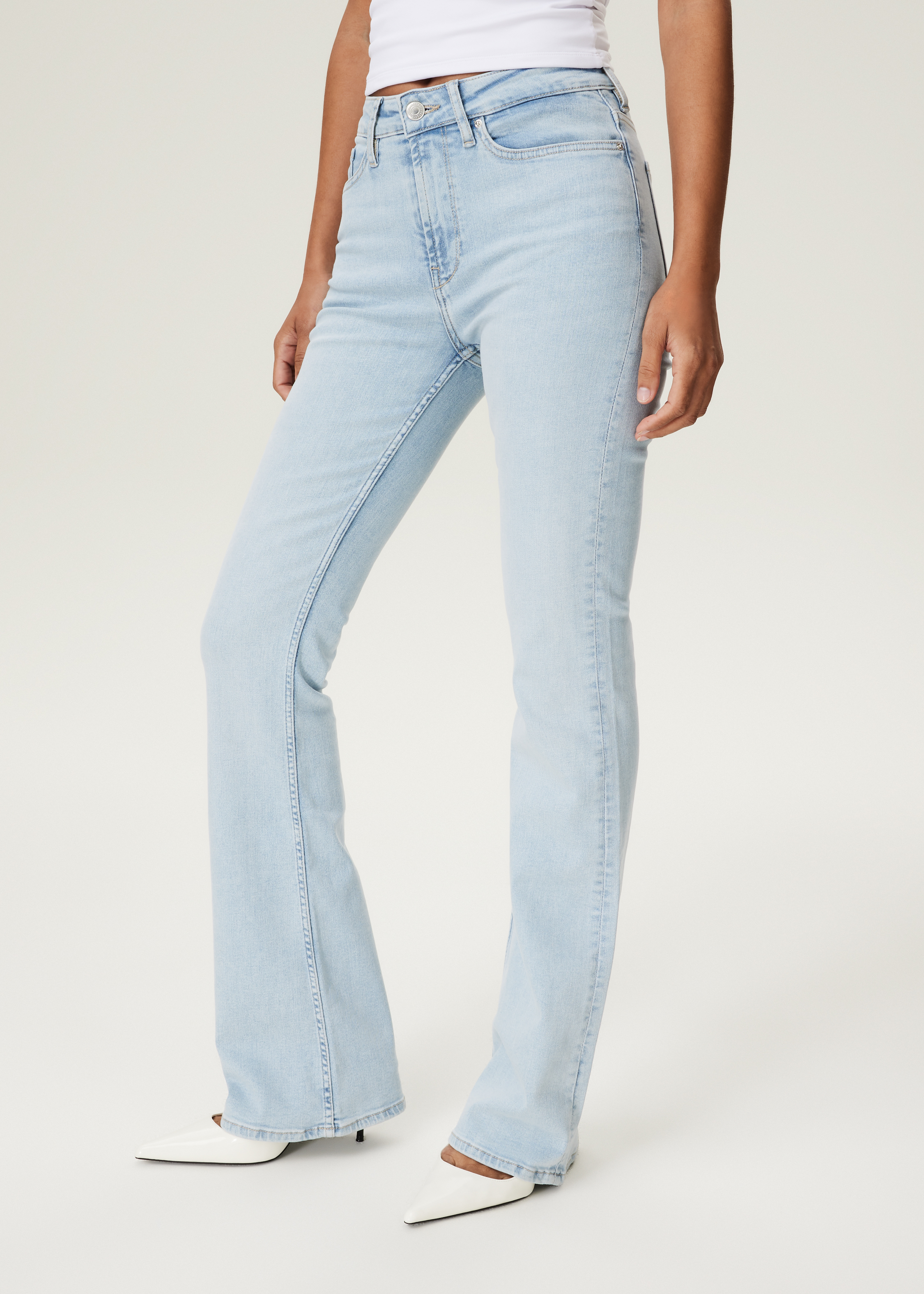 JILL – Flared Jeans