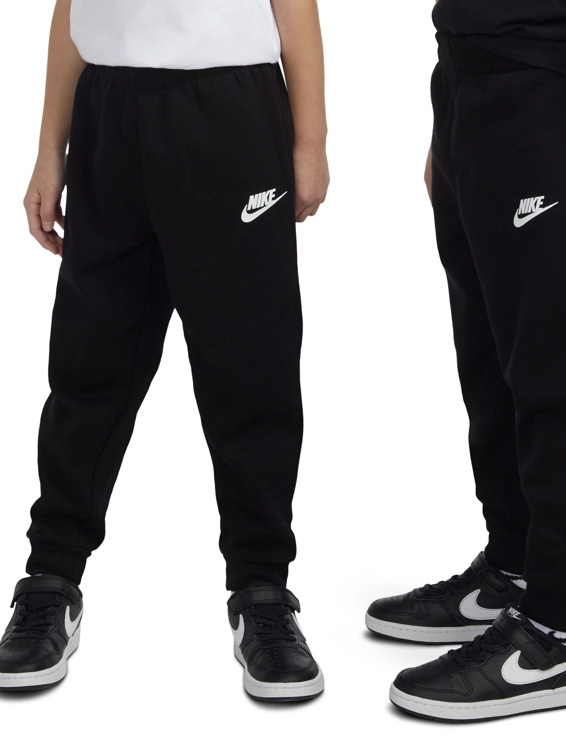 Zwart - Nike Little Kids Club fleece joggingbroek