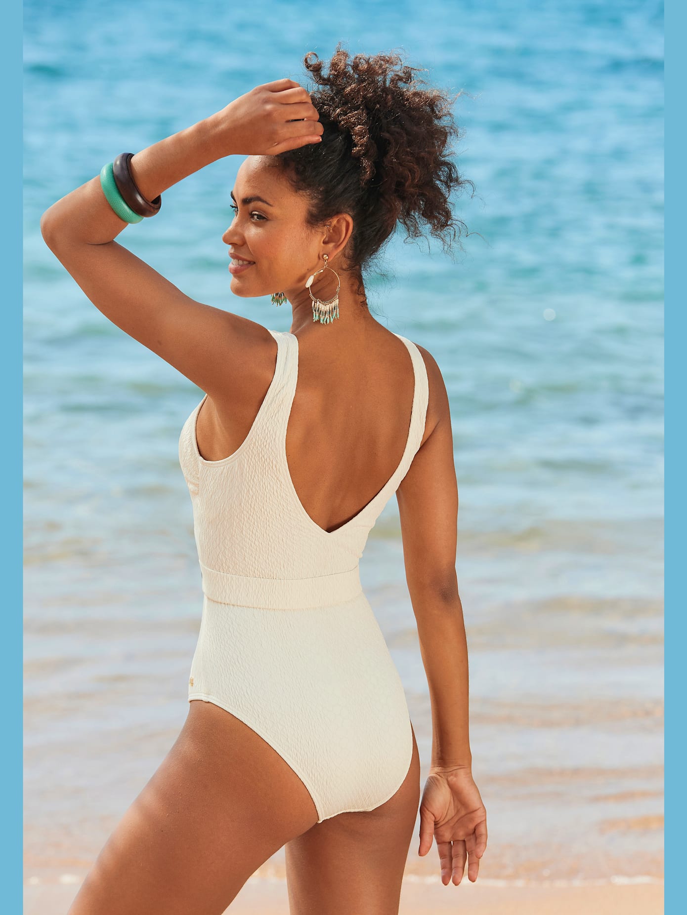 Maillot de bain qualité structurée élégante au look animal