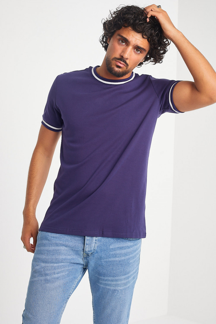 T-shirt bleu foncé col rond à bandes blanches