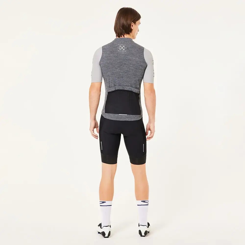 Oakley Off Grid 2.0 Gravel Fietsshirt Korte Mouwen Zwart Heren