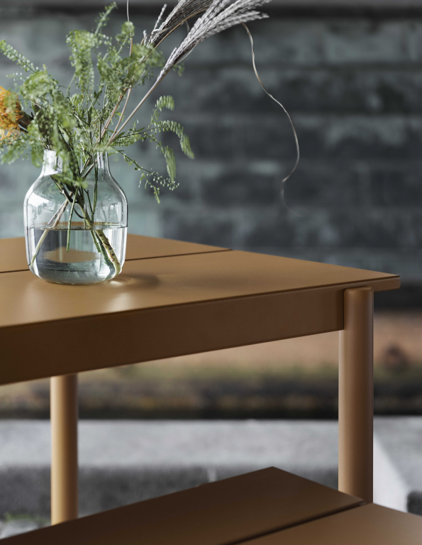 Muuto Linear Steel tuintafel 200x75 Grey