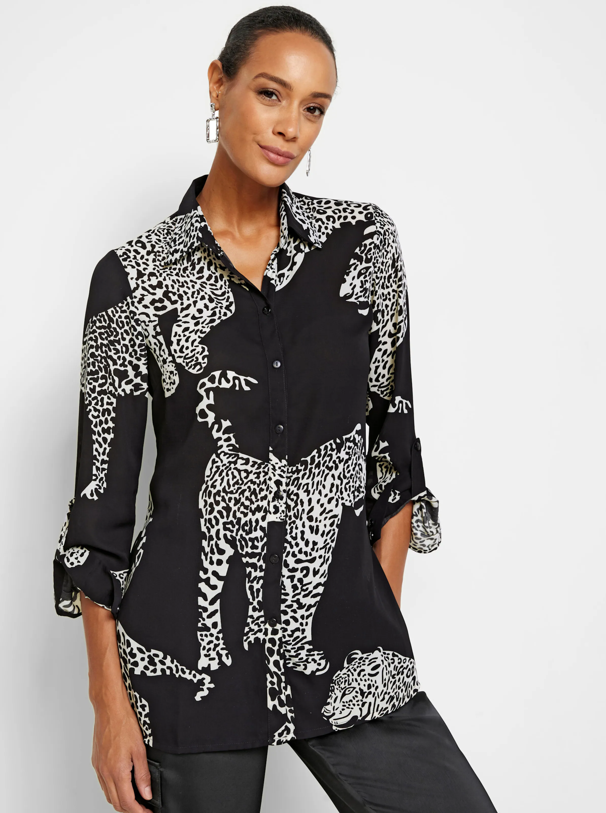 Bluse in schwarz-ecru-gemustert