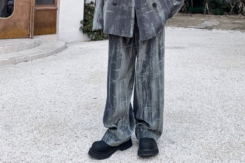 Patow - Set: Dubbelrijs fluwelen blazer met hoge revers en bamboeprint + wijde pantalon met middelhoge taille