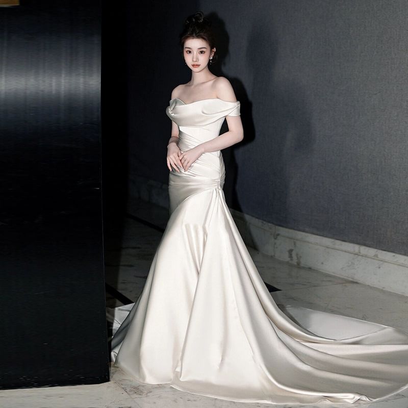 Yolarnte - Off Shoulder Effen Zeemeermin Trouwjurk