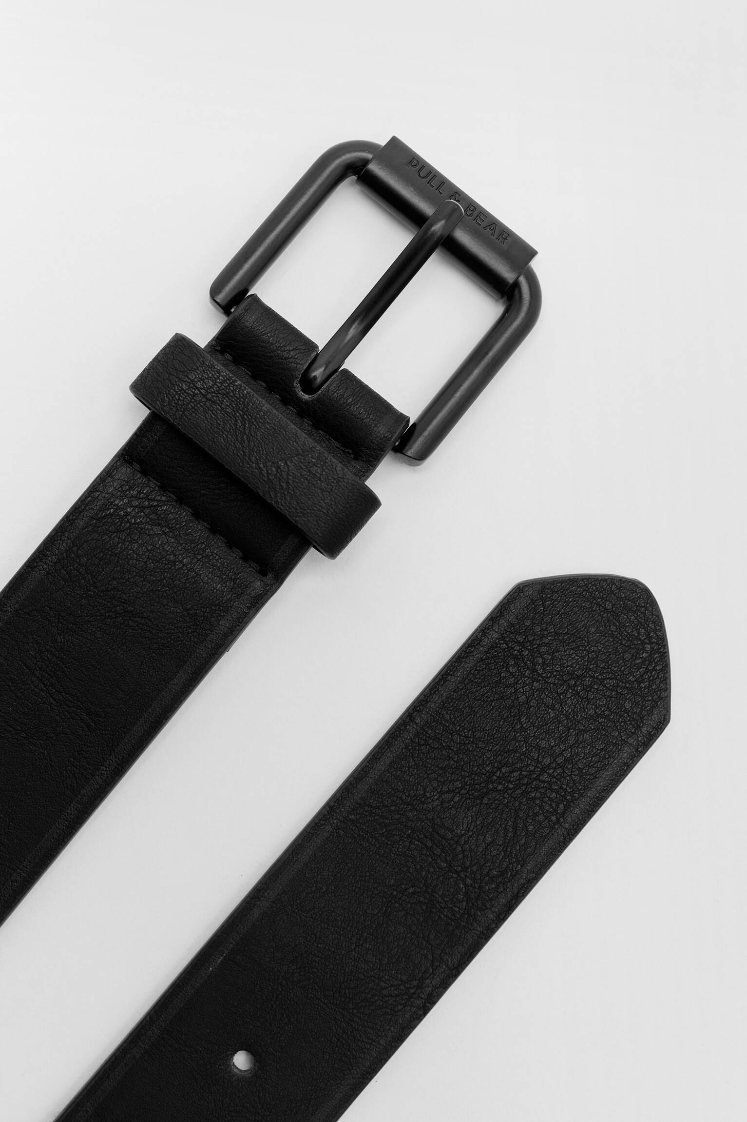Cinto preto com efeito de couro texturizado - Preto