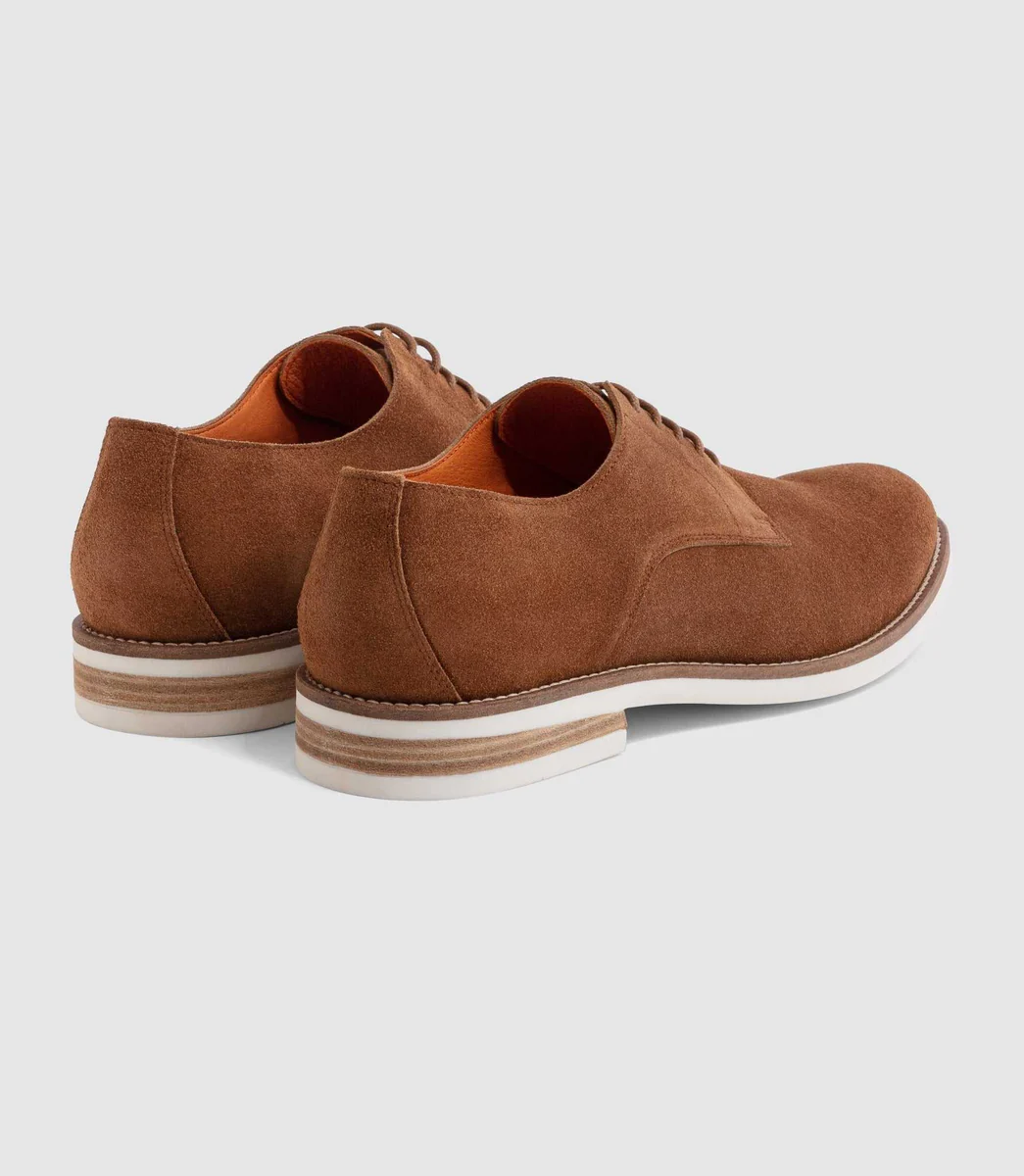 Derby suede camel 