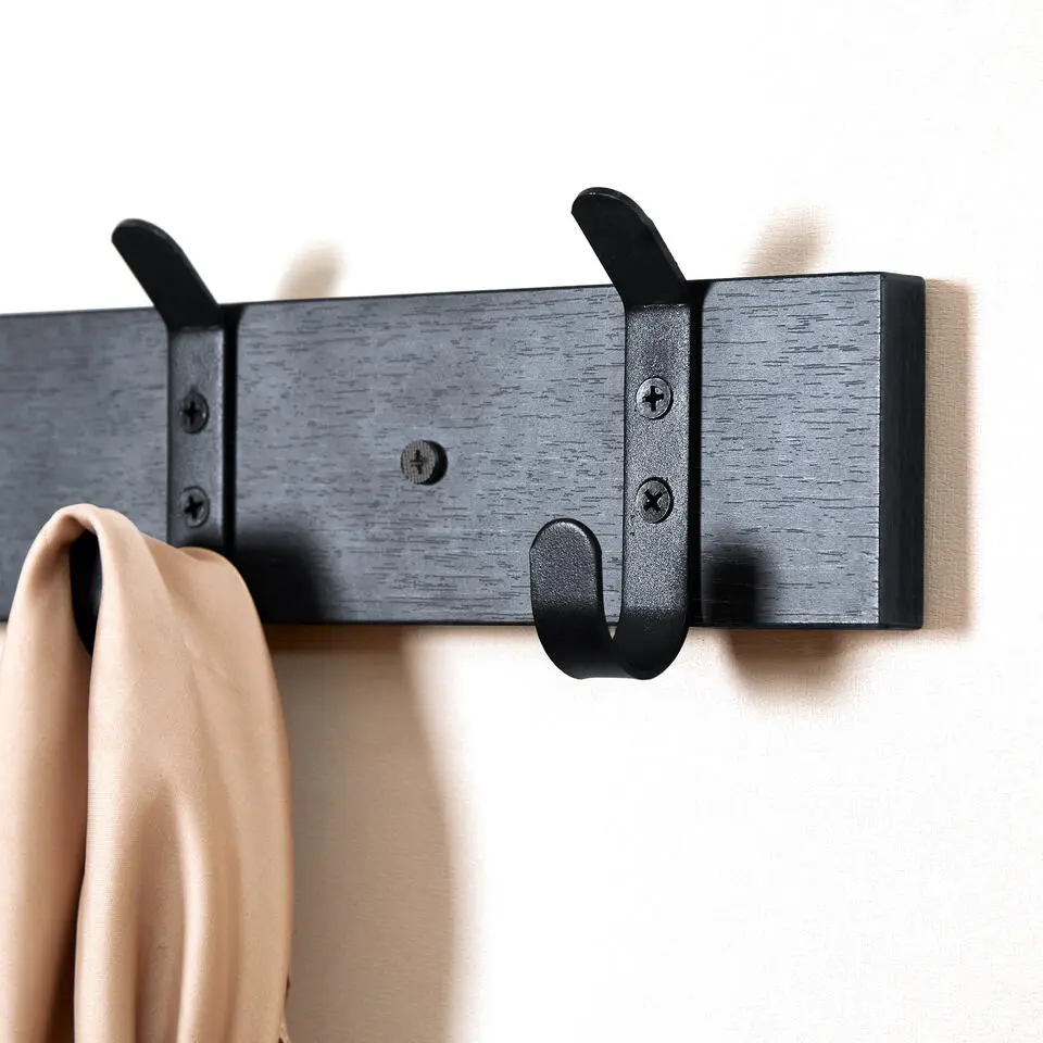 Lange wandkapstok - 8 zwarte haken - 88x6.5x1.5 cm - zwart