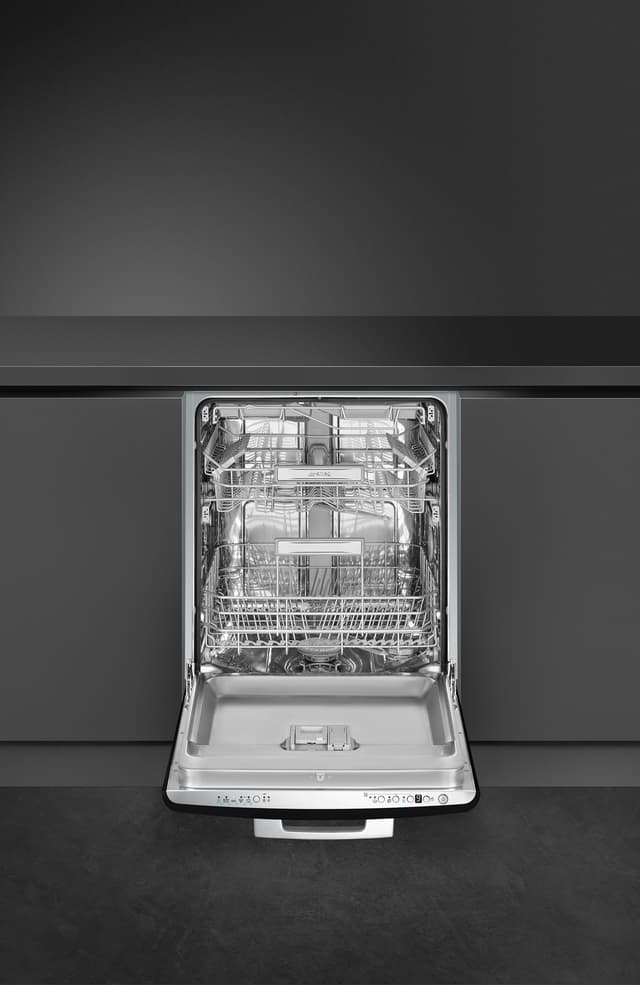 Smeg 50's style opvaskemaskine STFABBL3