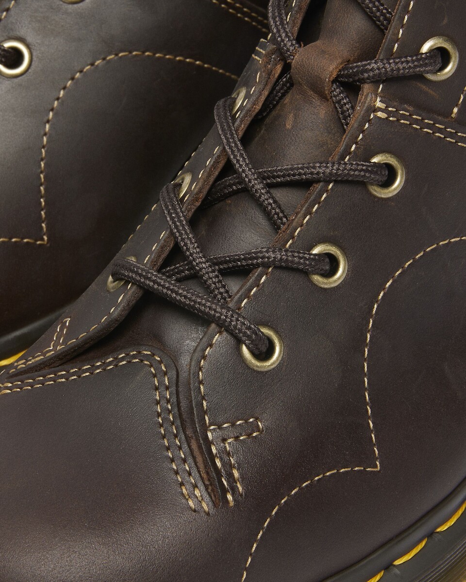 DR. MARTENS<br>Botas Church Monkey em couro oleoso