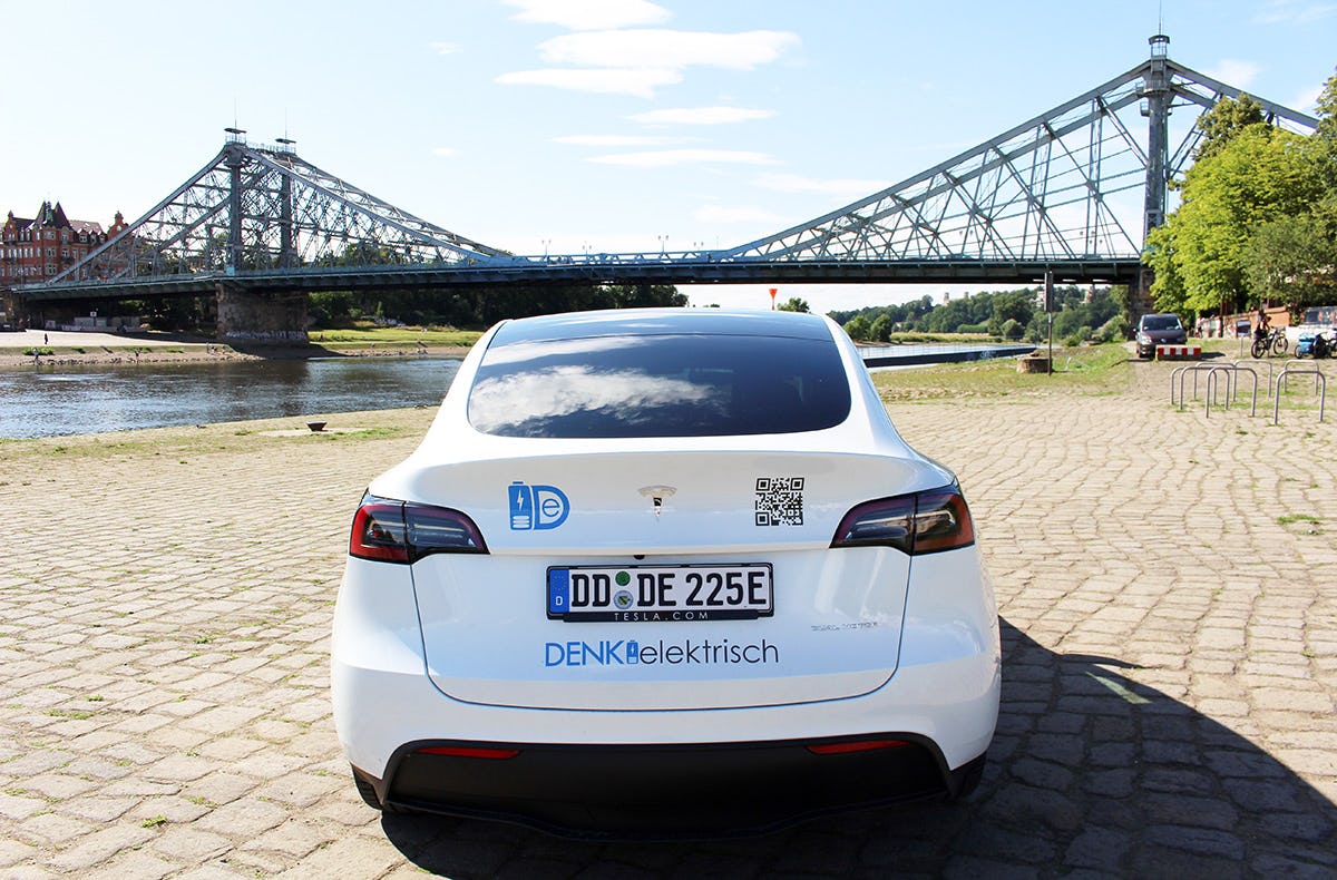 Tesla Model Y mieten Dresden (1 Tag)