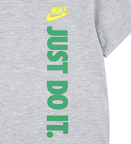Nike Shorts Set - T-Shirt/Shorts - Stadion Green