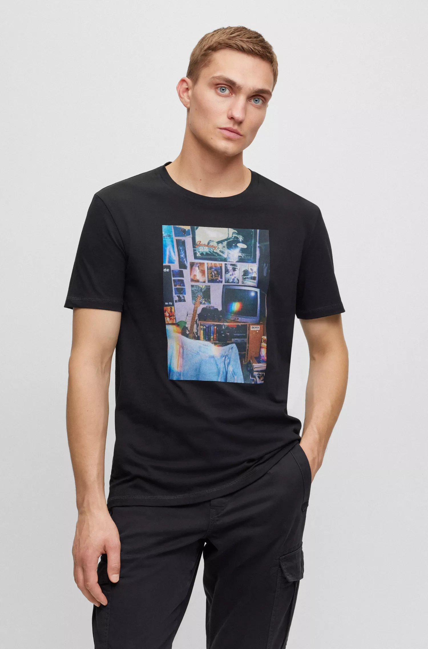 Camiseta BOSS laranja, corte regular, em malha de algodão com estampa da coleção.