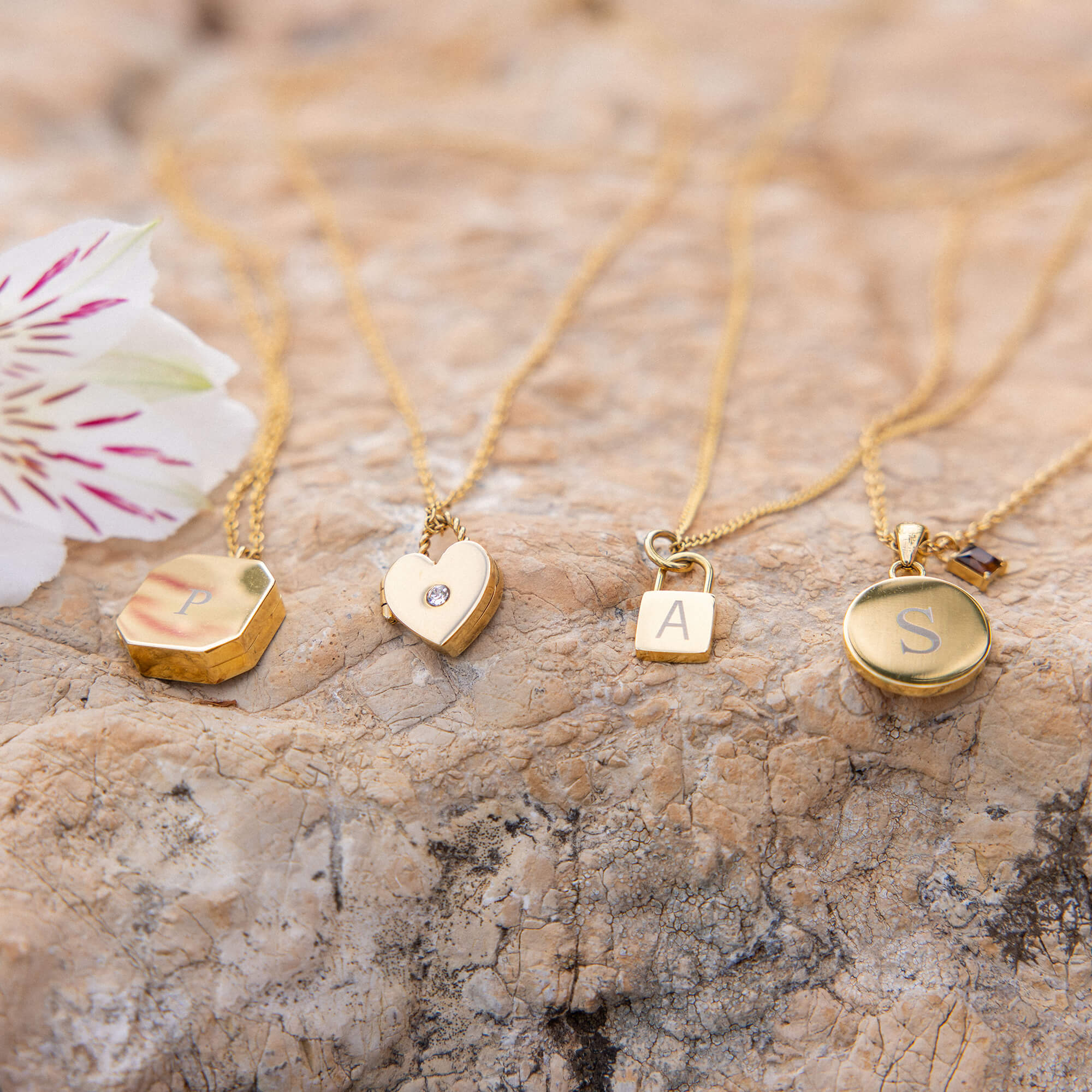 Elegance Medaillon Kette - PURELEI