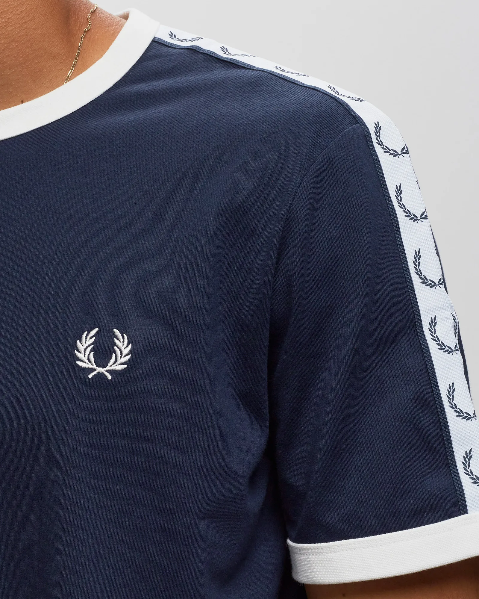 Fred Perry TAPED RINGER T-SHIRT