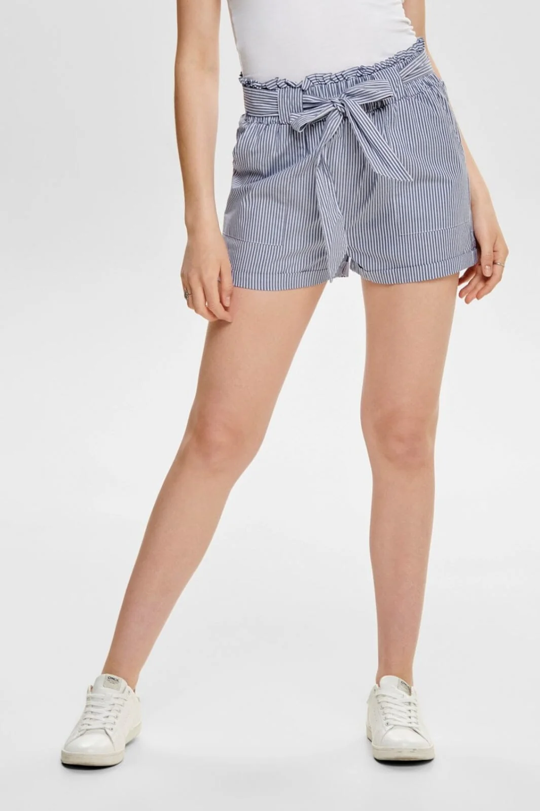 Only Onlsmilla belt shorts