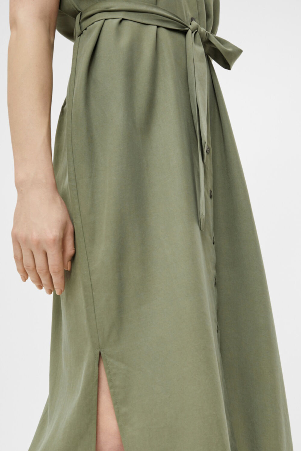 Vestido longo tipo camisa - Verde