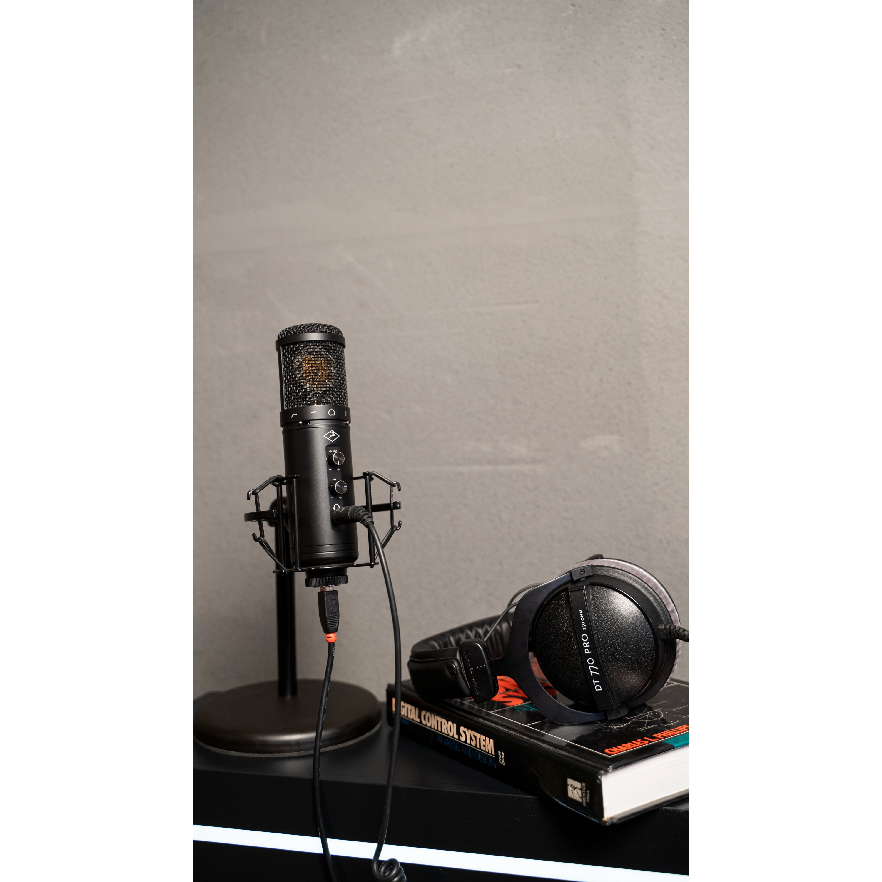 Antelope Audio Axino Synergy Core modelling microfoon met audio interface