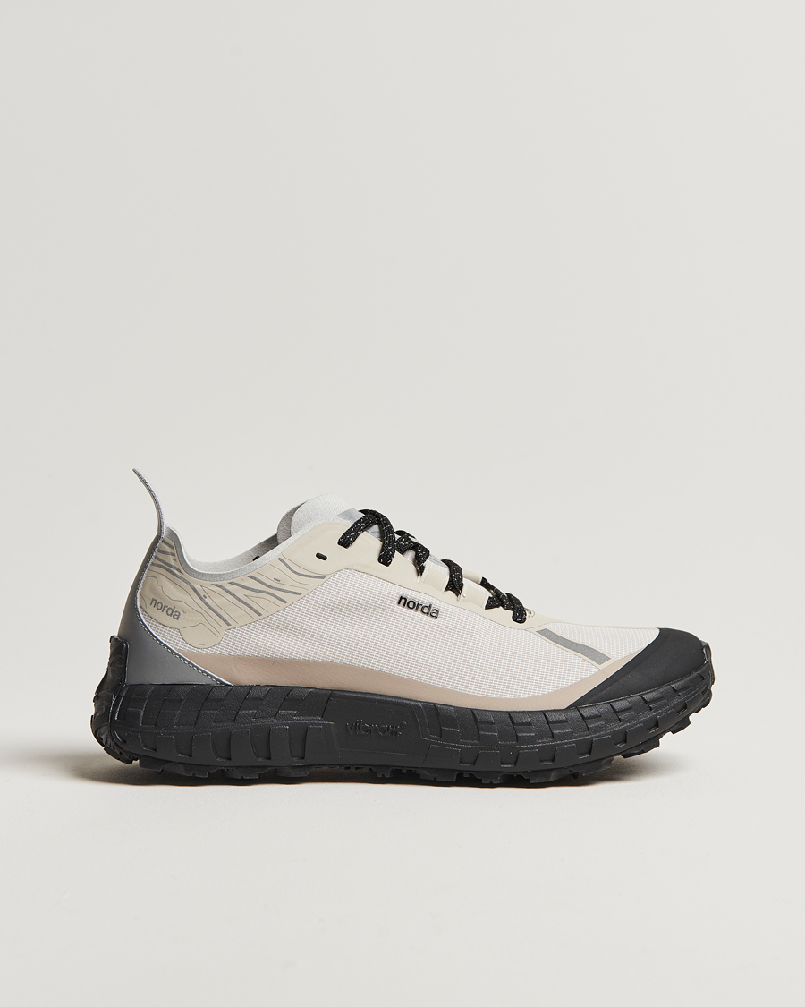 Norda 001 Running Sneakers Cinder