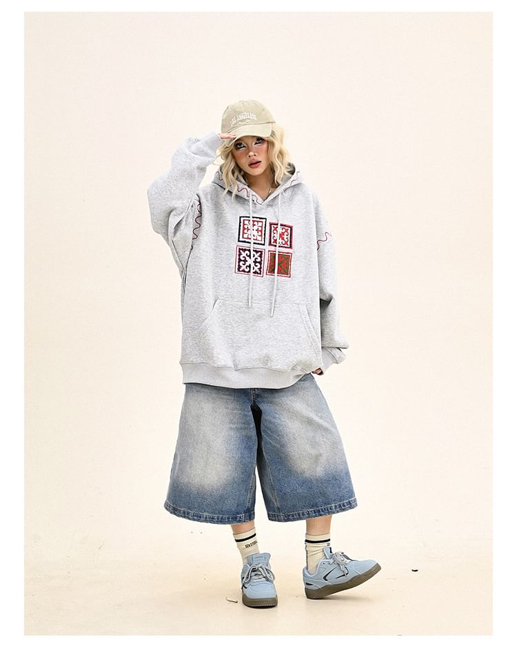 Iduna - Oversized hoodie met trekkoord en print