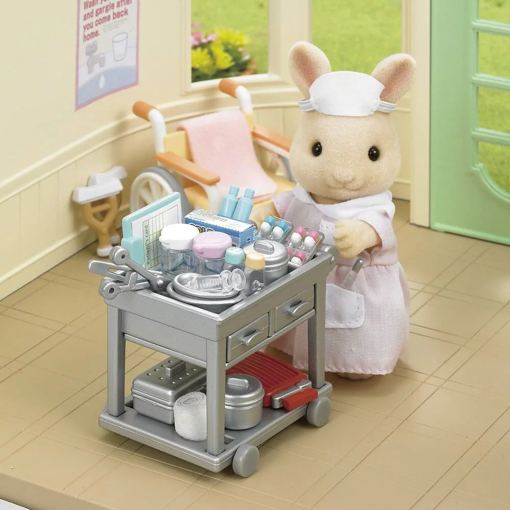INFIRMIERE ET ACCESSOIRES - SYLVANIAN SANTE