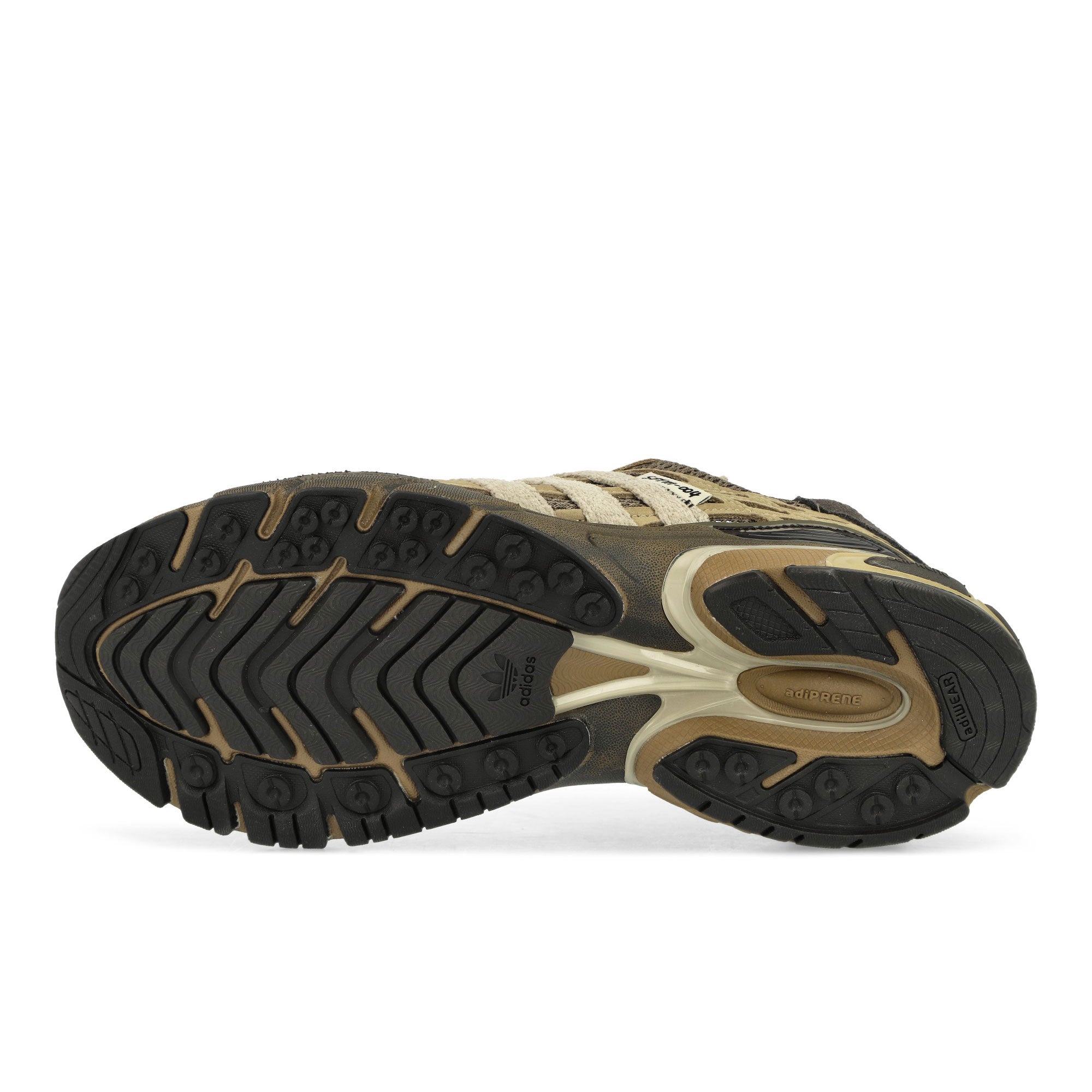 adidas<br>Adistar Cushion