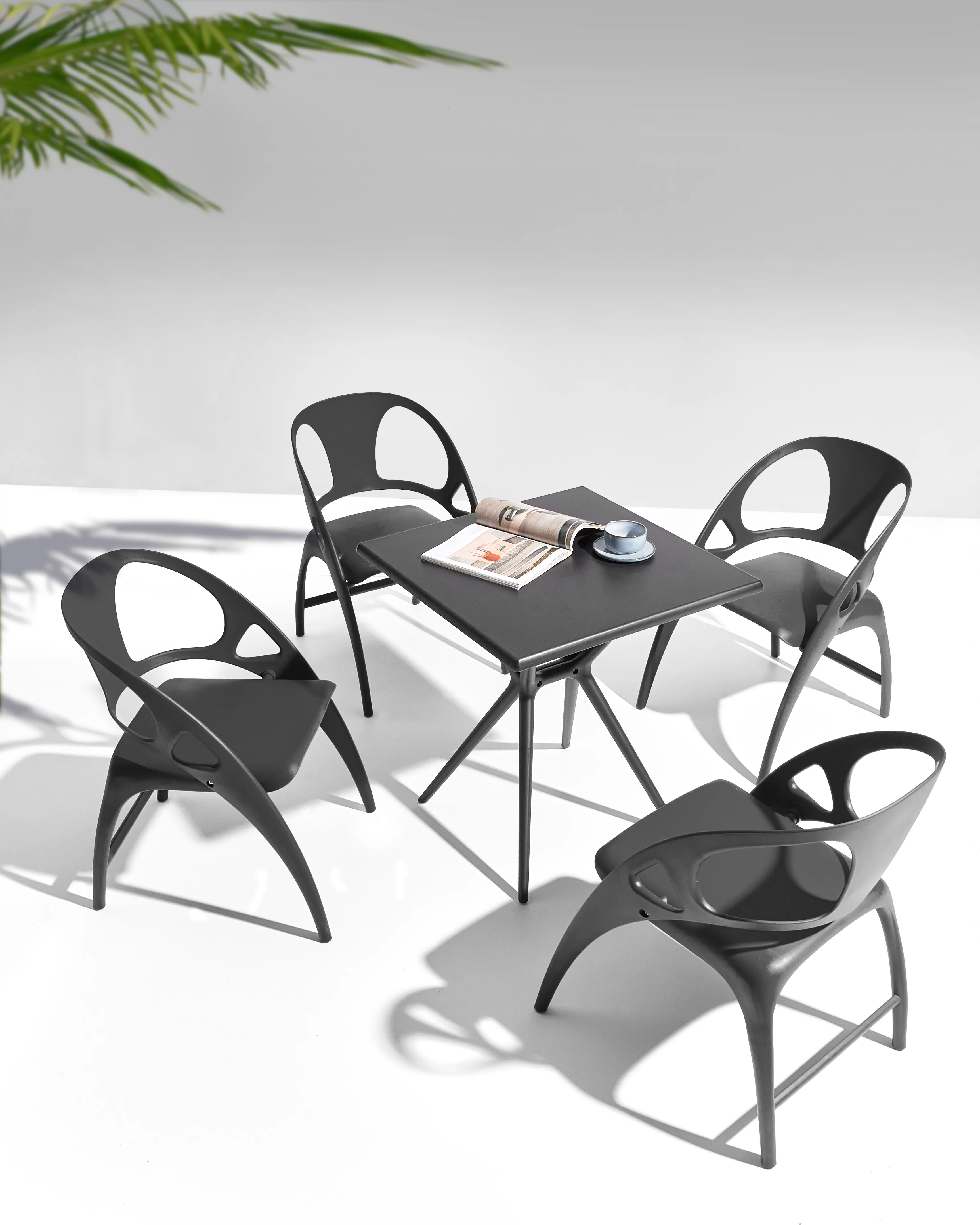 Set van 4 tuinstoelen NEMI inklapbaar Zwart