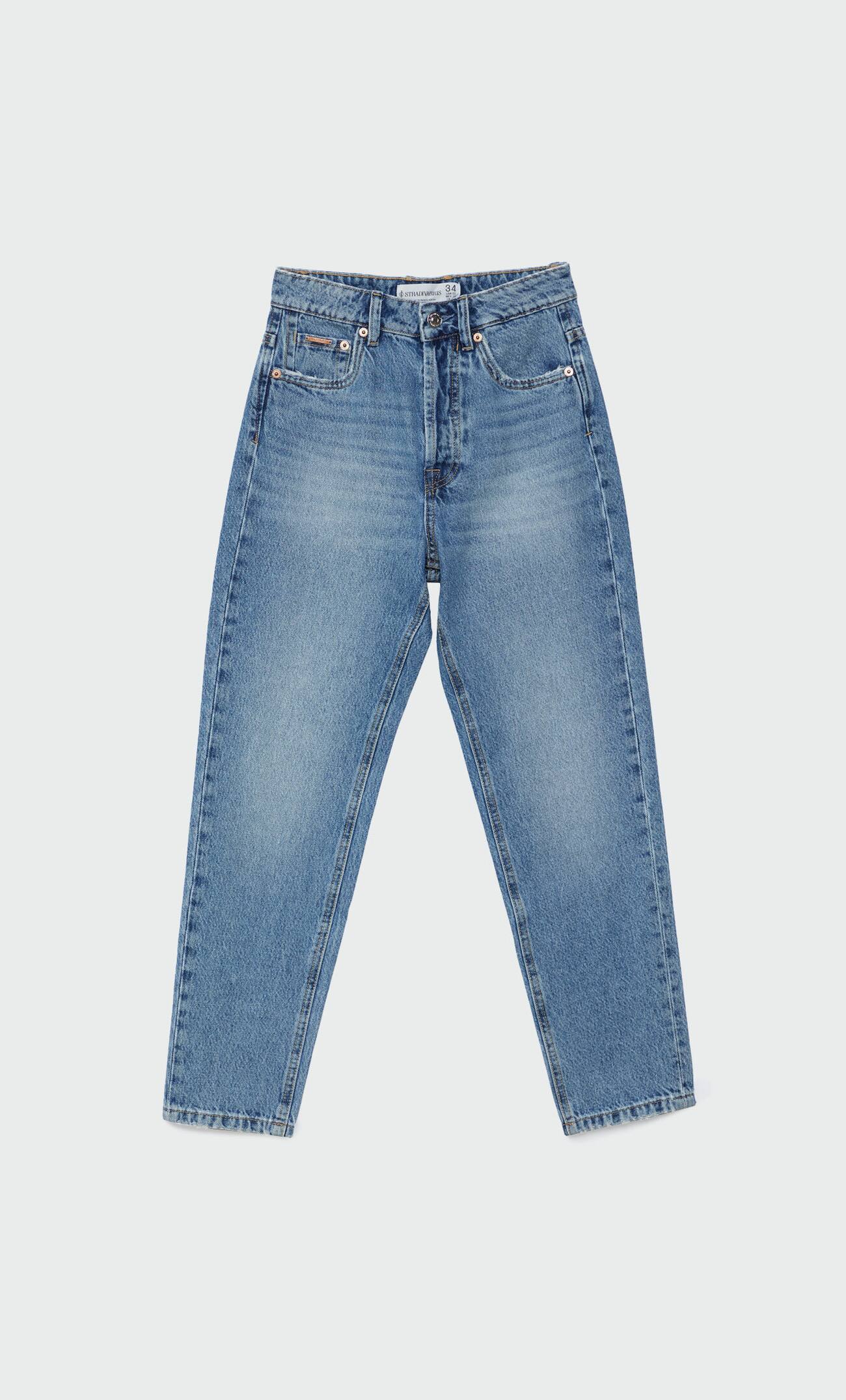 Calça jeans Mom fit 1460