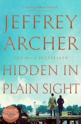 Hidden in Plain Sight - William Warwick Novels (Hardback)