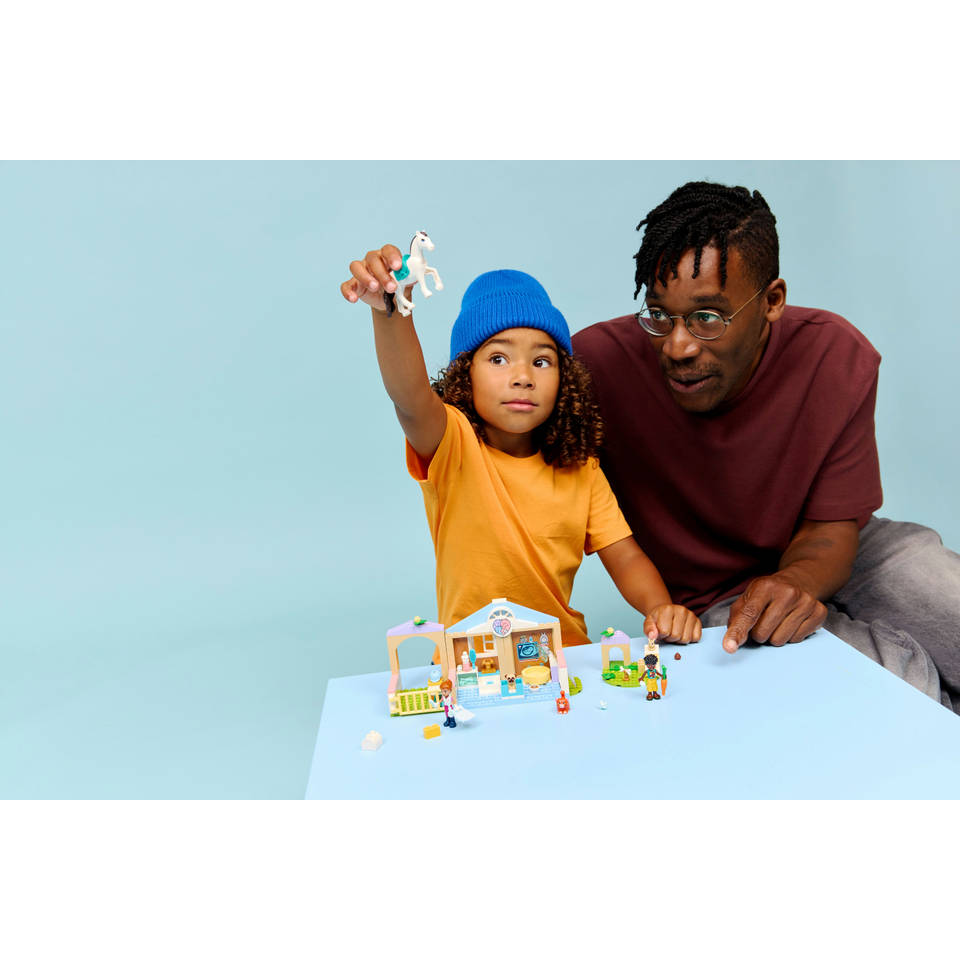 LEGO Friends huisdierenkliniek 42696