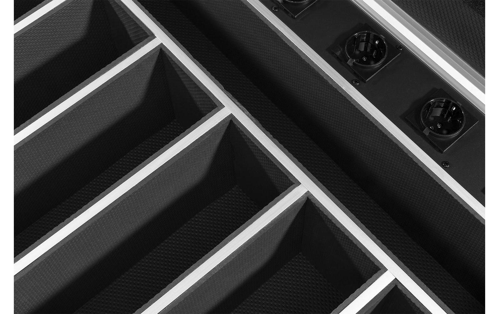 Flightcase FCC12<br>Flightcase für 6 LED-Bars BBB612
