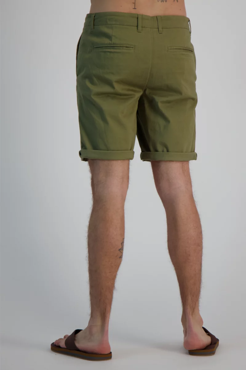 BEACH MOUNTAIN Herren Short