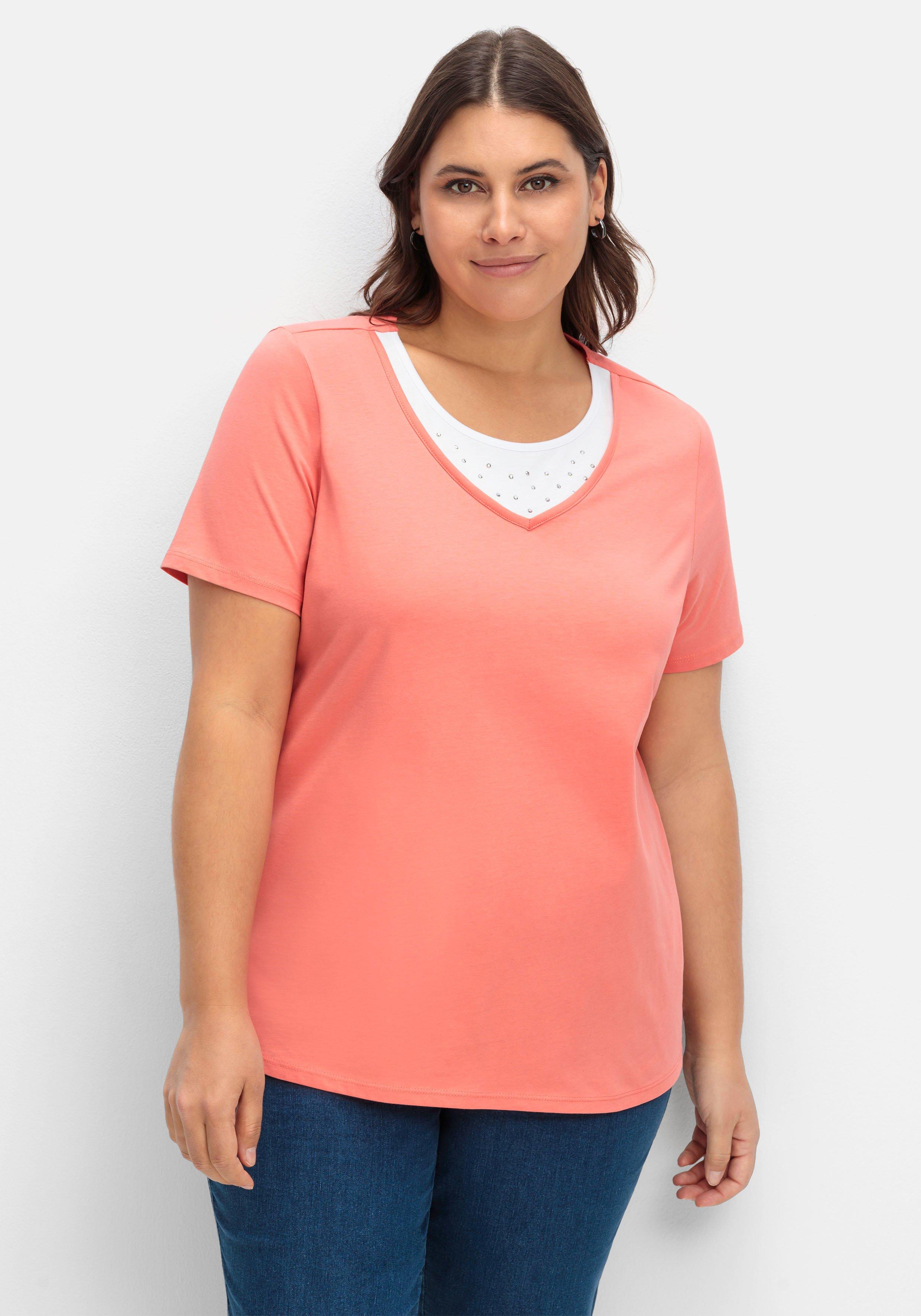 Kurzarmshirt in Layeroptik mit Ziernieten