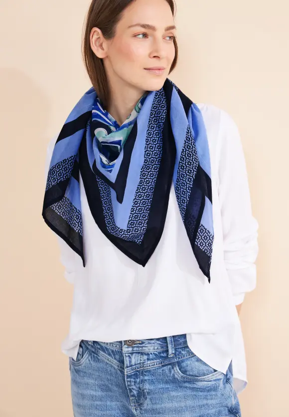 Tuch mit Muster - multicolor