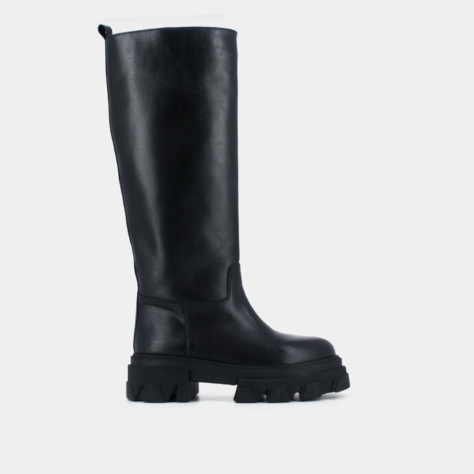 Bottes à semelles crantées  en cuir noir