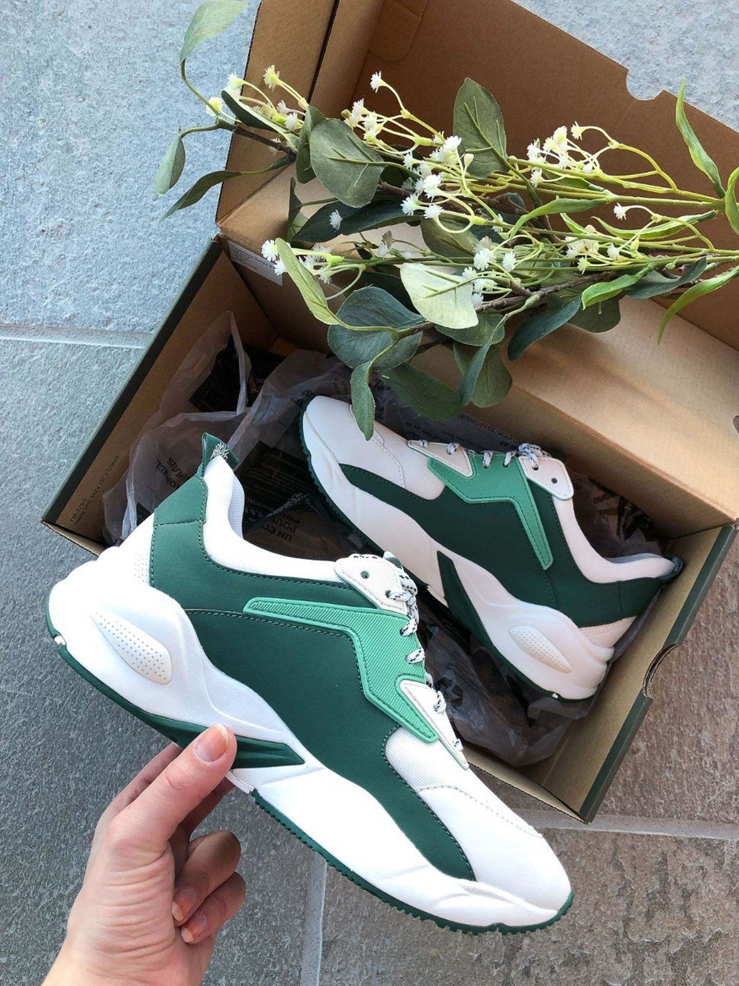 Delphiville Textile Sneaker