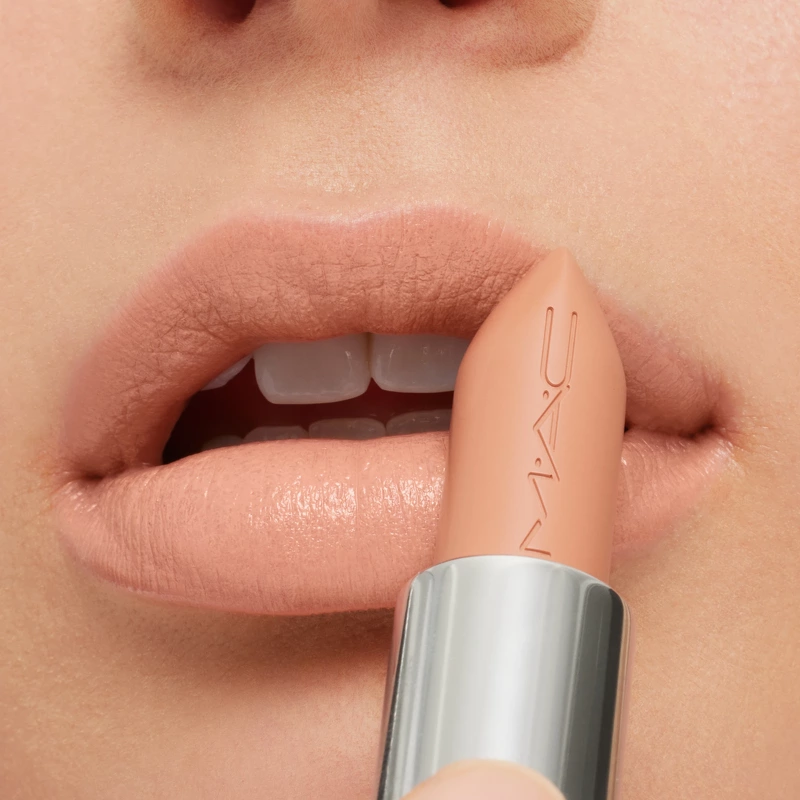MAC Macximal Sleek Satin Lipstick 3 gr. - Crème D'Nude