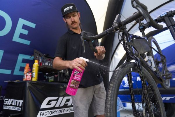 Finish Line Super Bike Wash, 1L