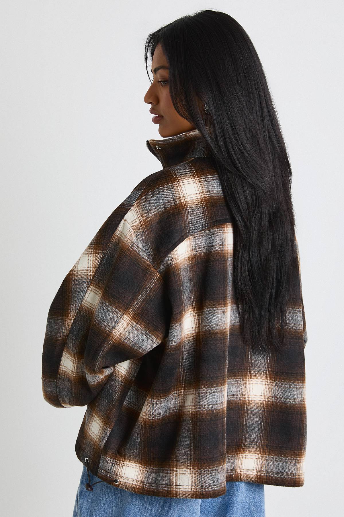boohoo Découvrez la veste bomber en laine à col entonnoir