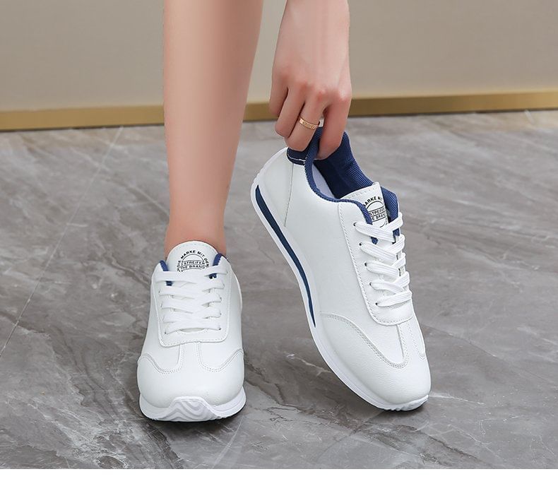 Asterisk - Veterschoenen met letters