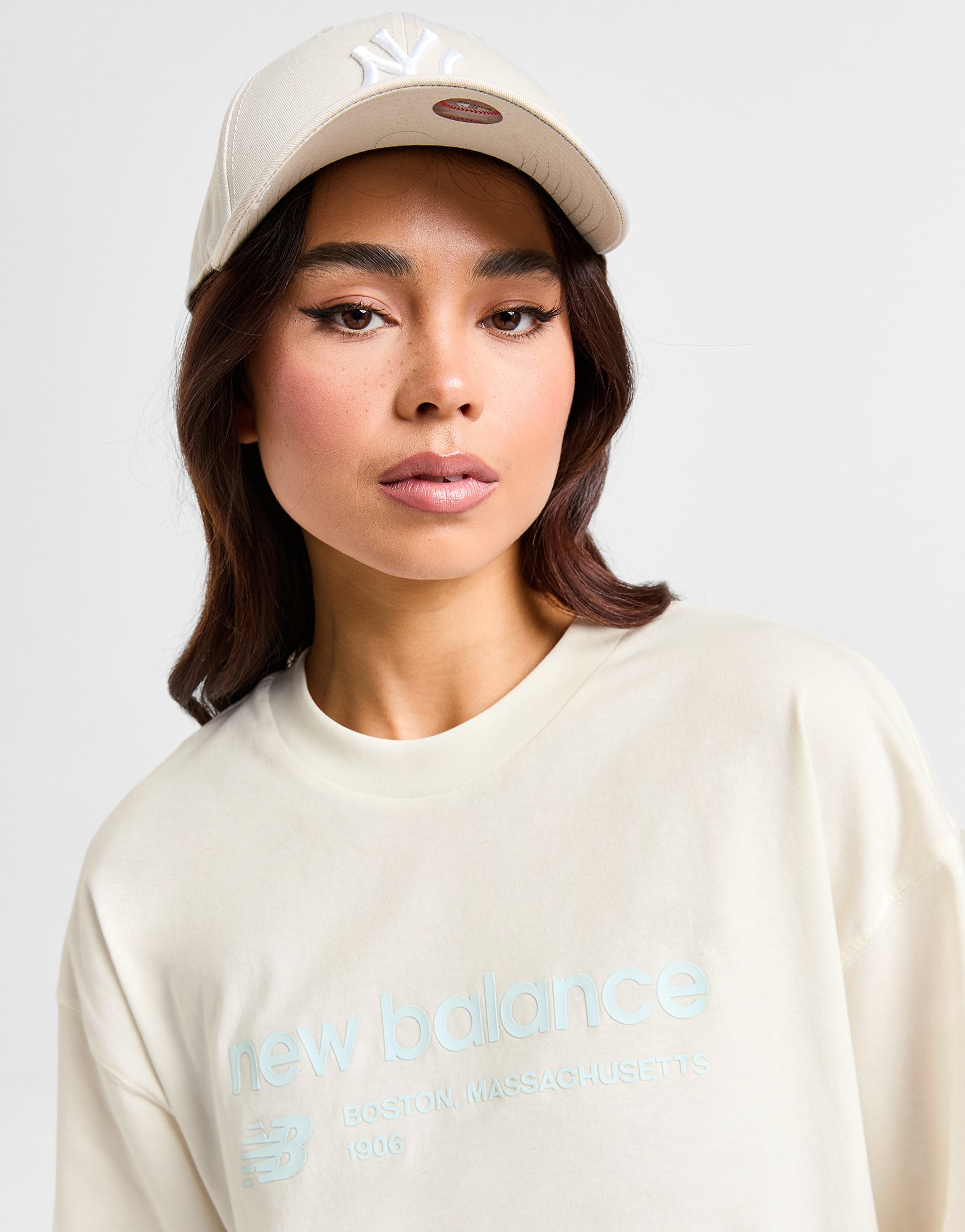 New Balance T-shirt Linear Boyfriend Femme