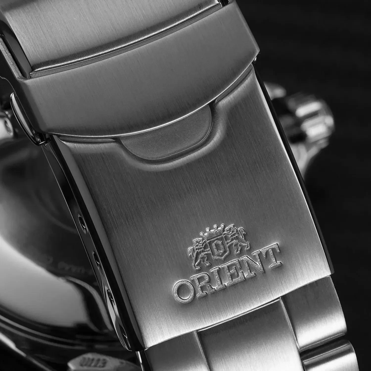 Orient Kamasu Mako III Diver Automatic RA-AA0810N
